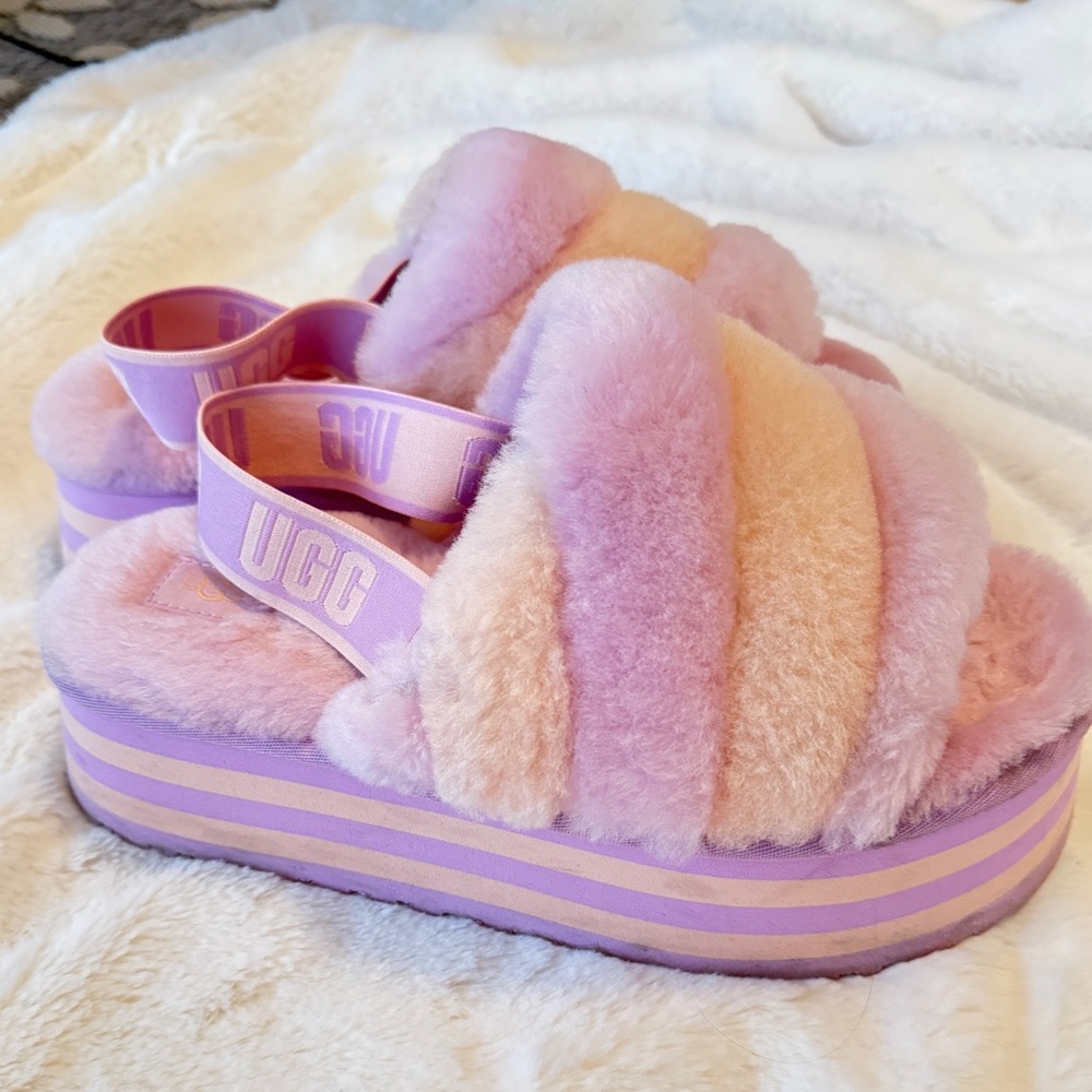 UGG Fluffy Pink Sandals